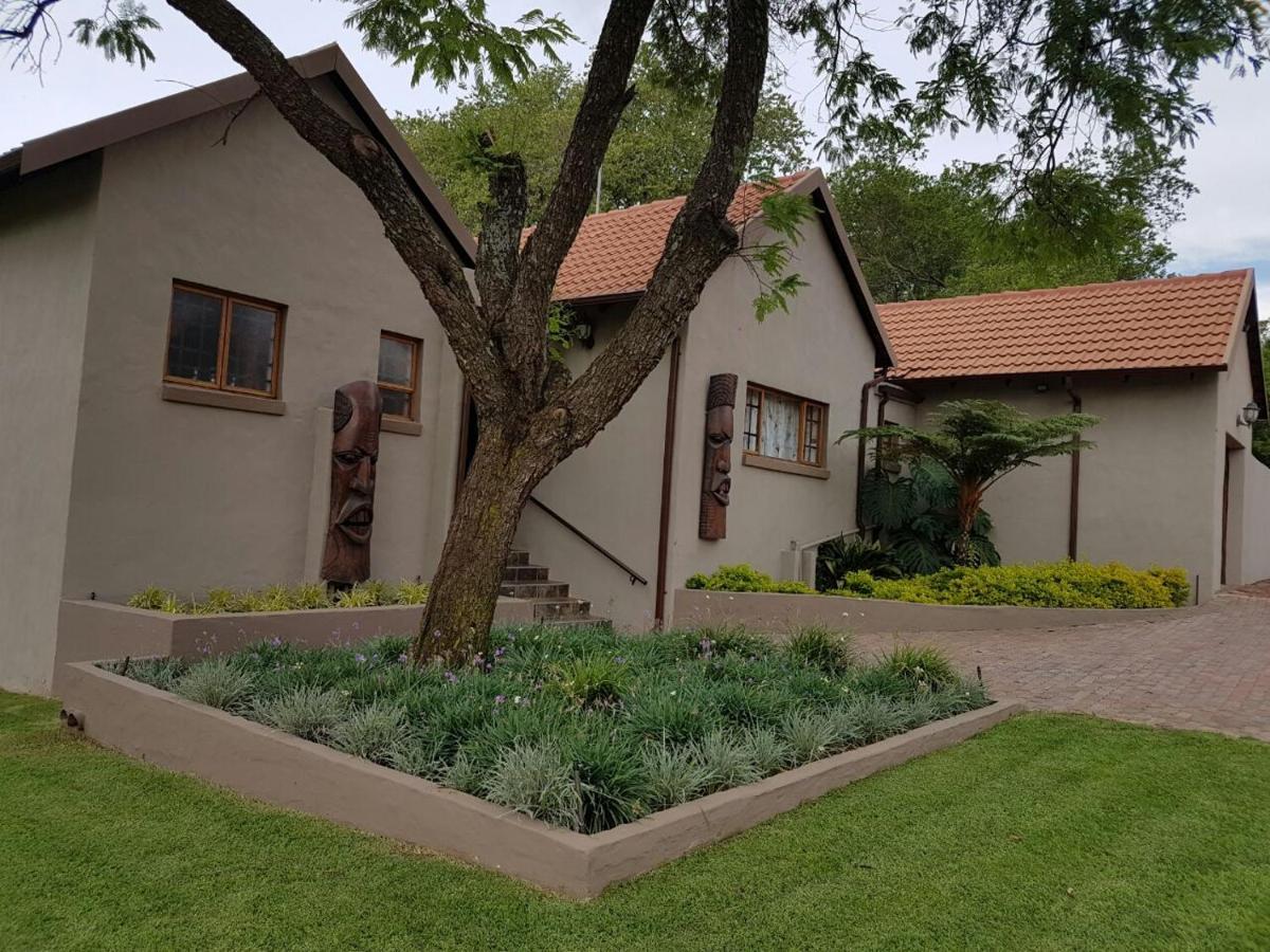 Zwavelpoort Guesthouse Pretoria-Noord Exteriör bild